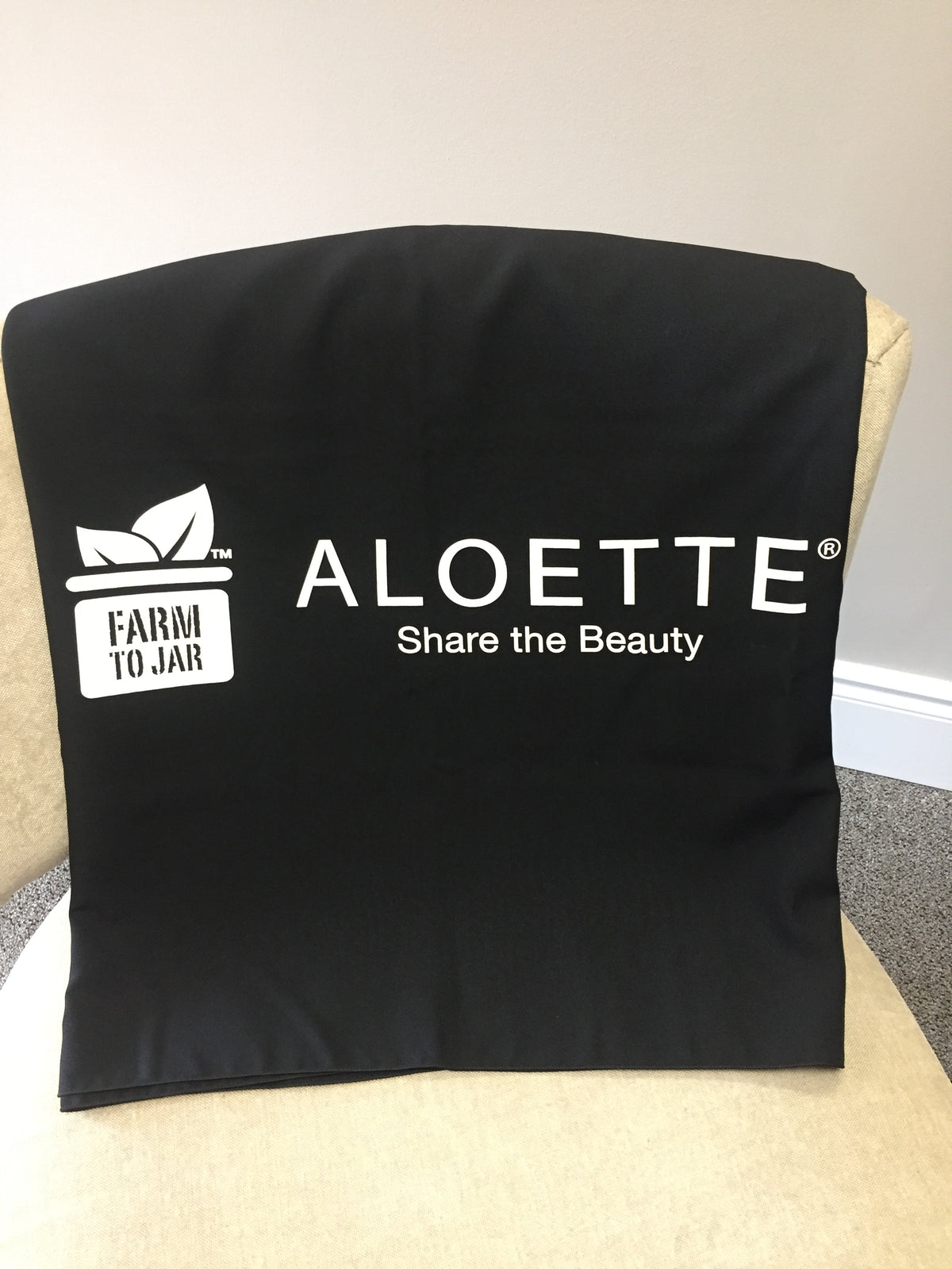 Aloette Tablecloth 50% discount on listed price at check out
